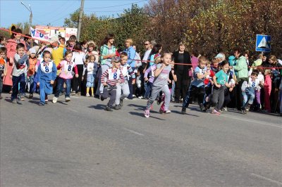 Первыми на старт «Кросса нации – 2012» в городе Канаш вышли воспитанники детских садов