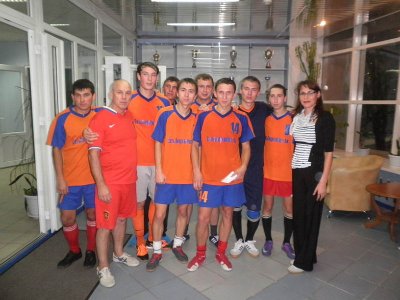 Финал по мини-футболу среди молодежных мужских команд Канашского района завершился победой шихазанцев