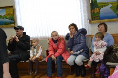 С Новым годом и Рождеством Христовым поздравил детей глава администрации Канашского района В.В. Софронов