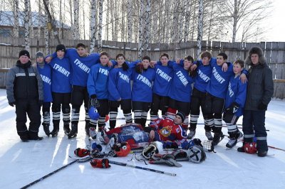 Команда Канашского района стала обладателем Кубка клуба "Золотая шайба"