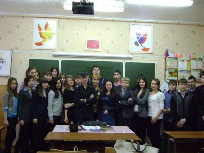 В рамках декады русского языка и литературы в 9-б классе средней школы №11 им. И.А.Кабалина прошел необычный урок литературы