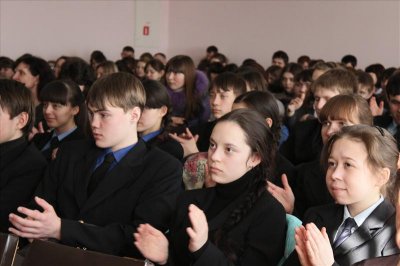 В администрации города Канаша состоялось чествование молодежи, удостоившейся специальной стипендии Главы Чувашской Республики