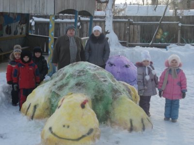 В детском саду № 17 хорошей традицией стало проводить конкурсы на лучший зимний участок